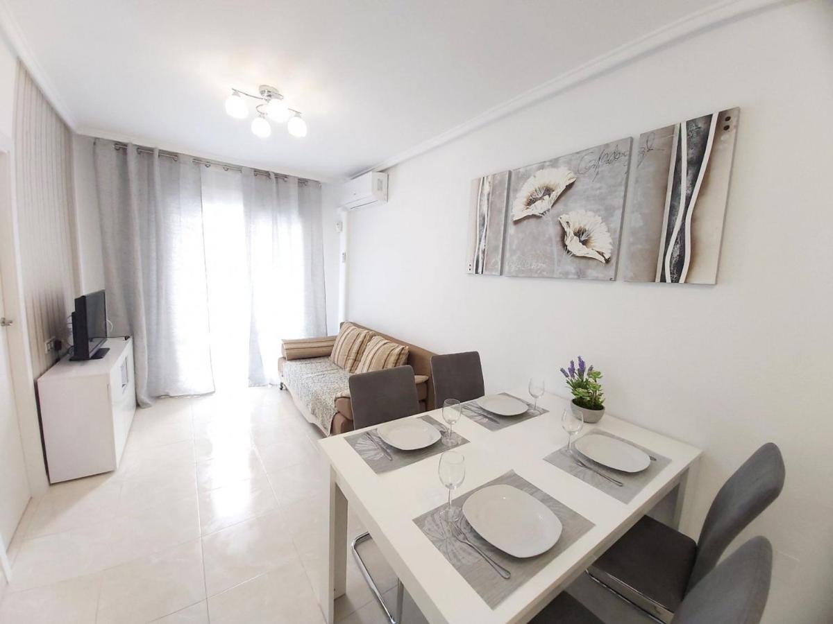Espanatour Laguna Apartment ตอร์เรเวียคา ภายนอก รูปภาพ